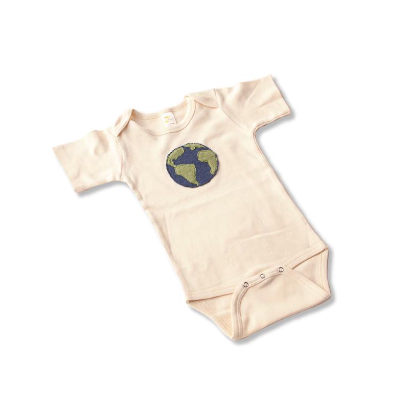 Short Sleeve Onesie with World Appliqué